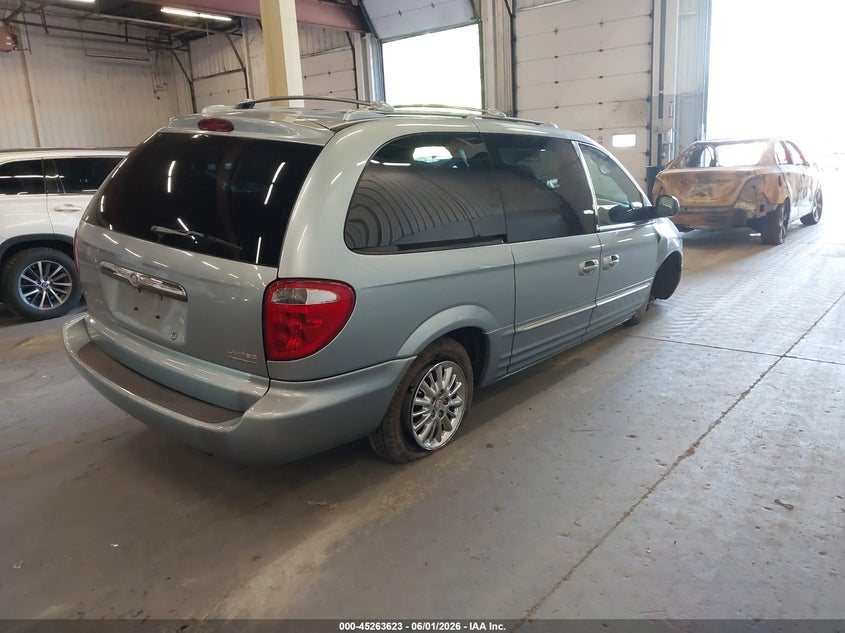 2003 Chrysler Town & country VIN 2C8GT64L13R162483 IAAI salvage auction — THEFT, Salvage (Oregon), sold $300 on 2026-07-09 (photo 4)