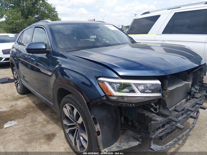 2022 Volkswagen Atlas cross sport VIN 1V2FE2CA2NC225391 — IAAI salvage auction photo