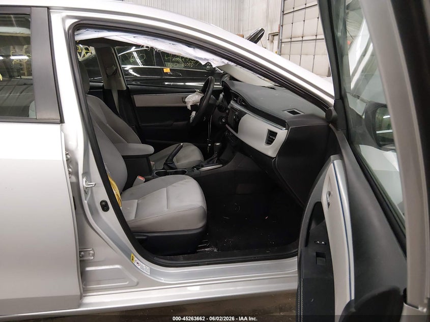 2014 Toyota Corolla VIN 5YFBURHEXEP050340 IAAI salvage auction — FRONT & REAR, Salvage (Minnesota), sold $25 on 2026-07-21 (photo 5)