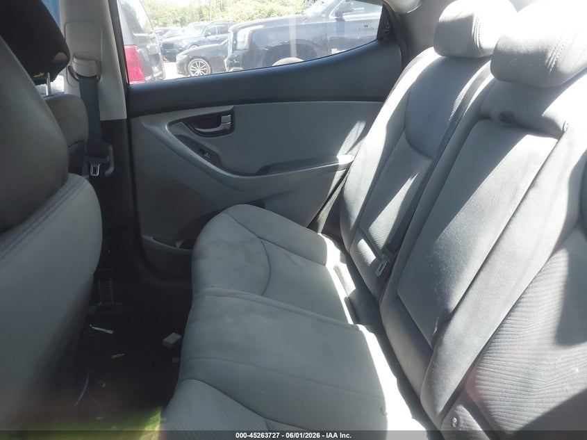 2013 Hyundai Elantra VIN KMHDH4AE4DU656630 IAAI salvage auction — NORMAL WEAR, Clear (New York), sold $425 on 2026-07-14 (photo 8)
