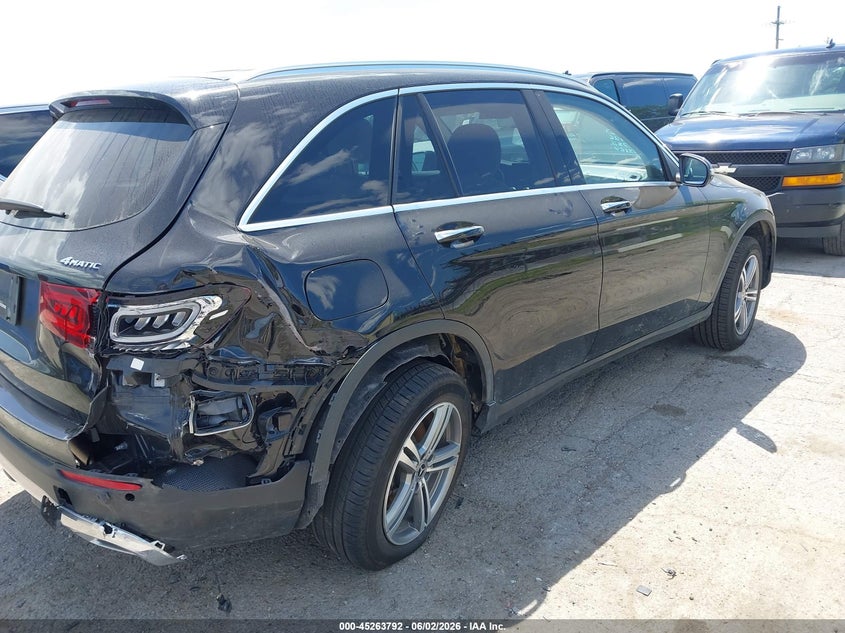 2022 Mercedes-benz Glc VIN W1N0G8EB1NG063782 IAAI salvage auction — RIGHT REAR, Salvage Title, sold $11,900 on 2026-07-09 (photo 4)