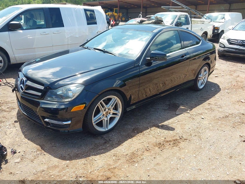 2013 Mercedes-benz VIN WDDGJ4HBXDF951064 IAAI salvage auction — WATER/FLOOD, Salvage (Alabama), sold $225 on 2026-08-05 (photo 2)