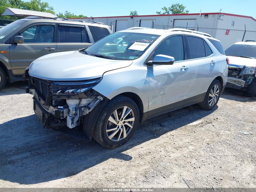 2022 Chevrolet Equinox VIN 2GNAXXEV3N6127957 IAAI salvage auction — FRONT END, Salvage (Idaho), sold $7,200 on 2026-07-29 (photo 2)