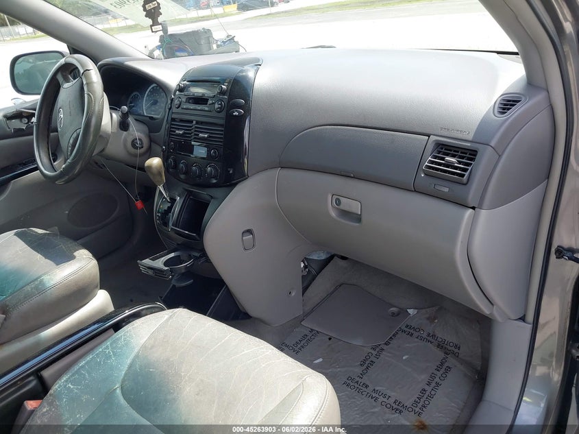2004 Toyota Sienna VIN 5TDZA23C64S206349 IAAI salvage auction — NORMAL WEAR, Clear (Florida), sold $650 on 2026-07-09 (photo 5)