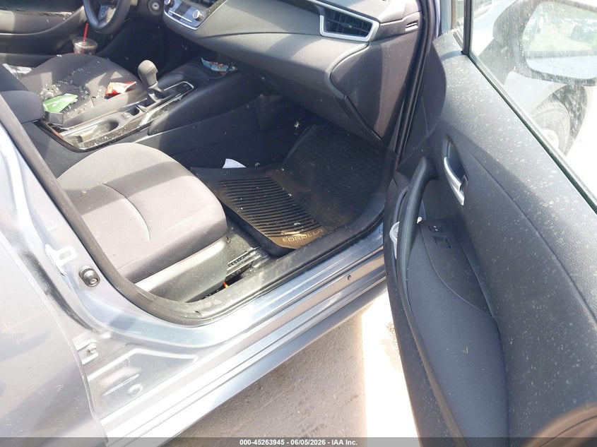 2020 Toyota Corolla VIN 5YFEPRAE8LP083672 IAAI salvage auction — EXTERIOR BURN, Salvage Title, sold $4,150 on 2026-07-16 (photo 5)