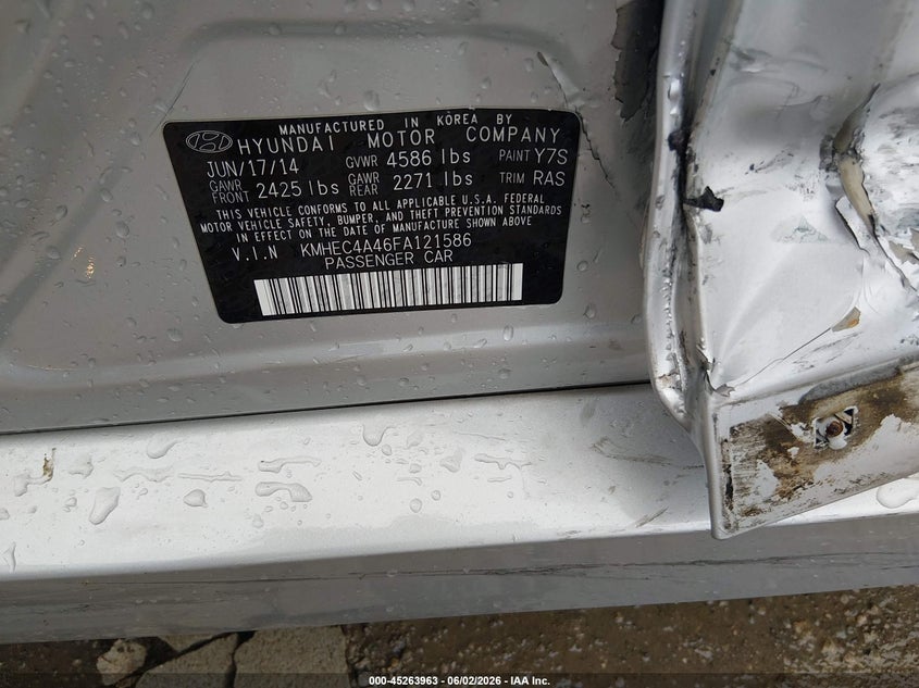 2015 Hyundai Sonata VIN KMHEC4A46FA121586 IAAI salvage auction — LEFT SIDE, Salvage Title, sold $725 on 2026-07-10 (photo 9)