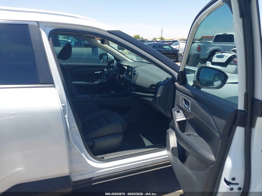 2024 Nissan Rogue VIN JN8BT3BA0RW359872 IAAI salvage auction — FRONT END, Salvage Title, sold $7,600 on 2026-07-14 (photo 5)