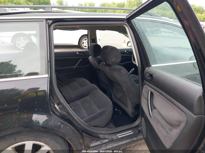 2002 Volkswagen Passat VIN WVWVD63BX2E424964 IAAI salvage auction — LEFT REAR, Clear (Michigan), sold $25 on 2026-07-06 (photo 8)