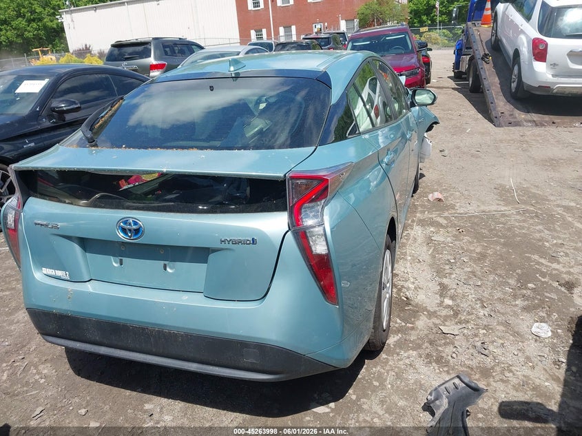 2016 Toyota Prius VIN JTDKBRFU1G3017772 IAAI salvage auction — RIGHT FRONT, Clear (Massachusetts), sold $1,350 on 2026-07-28 (photo 4)
