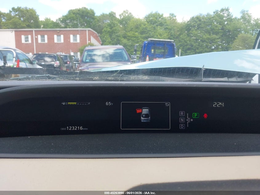 2016 Toyota Prius VIN JTDKBRFU1G3017772 IAAI salvage auction — RIGHT FRONT, Clear (Massachusetts), sold $1,350 on 2026-07-28 (photo 7)