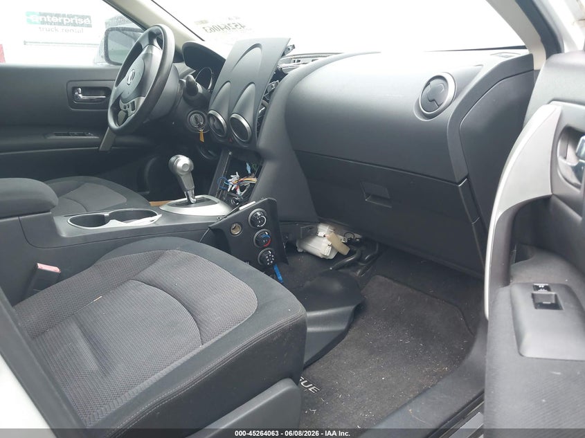 2010 Nissan Rogue VIN JN8AS5MV1AW126257 IAAI salvage auction — NORMAL WEAR, Clear (Georgia), sold $400 on 2026-07-20 (photo 5)