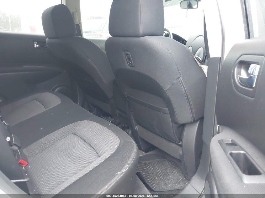 2010 Nissan Rogue VIN JN8AS5MV1AW126257 IAAI salvage auction — NORMAL WEAR, Clear (Georgia), sold $400 on 2026-07-20 (photo 8)