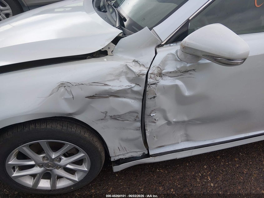 2011 Lexus Is 250 VIN JTHCF5C20B5052576 IAAI salvage auction — LEFT FRONT, Salvage (Colorado), sold $1,250 on 2026-07-28 (photo 6)
