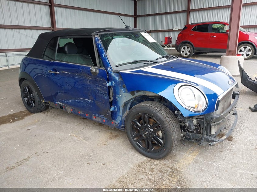 2015 Mini Convertible VIN WMWZN3C55FT862667 IAAI salvage auction — RIGHT SIDE, Salvage (Missouri), sold $1,150 on 2026-08-13 (photo 1)
