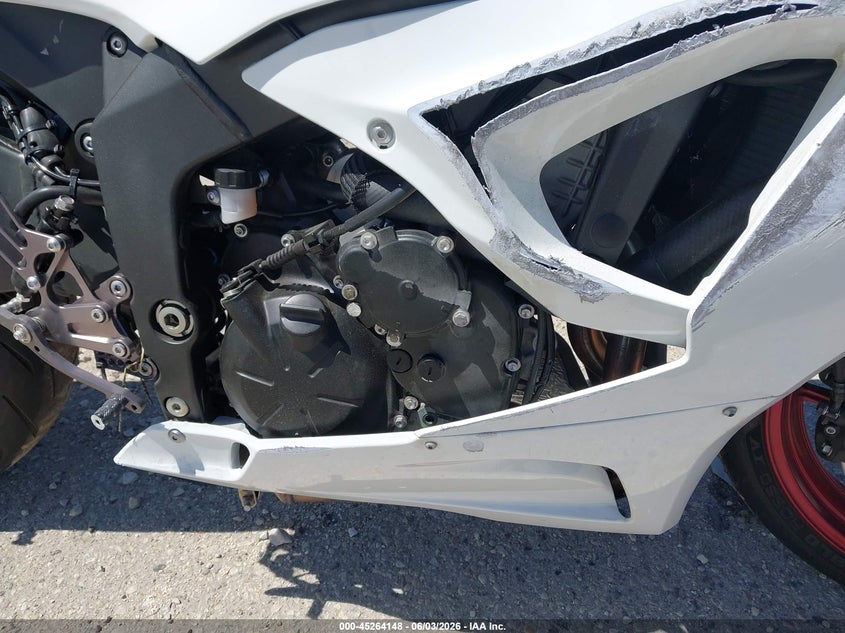 2025 Kawasaki Zx VIN JKBZXJK12SA009672 IAAI salvage auction — FRONT END, Salvage Title, sold $2,850 on 2026-07-21 (photo 8)