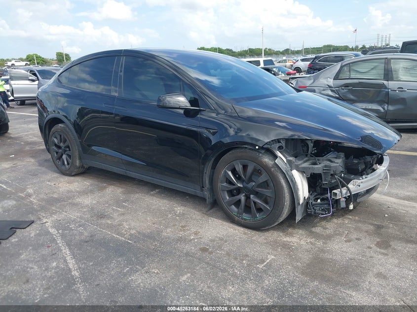 2024 Tesla Model x VIN 7SAXCDE56RF460007 — IAAI salvage auction photo
