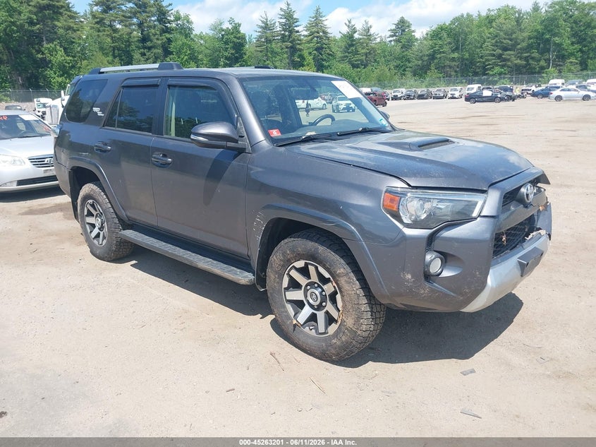 2018 Toyota 4runner VIN JTEBU5JR3J5527490 — IAAI salvage auction photo