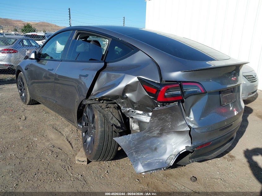 2024 Tesla Model y VIN 7SAYGDEF8RF195060 IAAI salvage auction — LEFT REAR, Salvage Title, sold $11,000 on 2026-07-30 (photo 3)