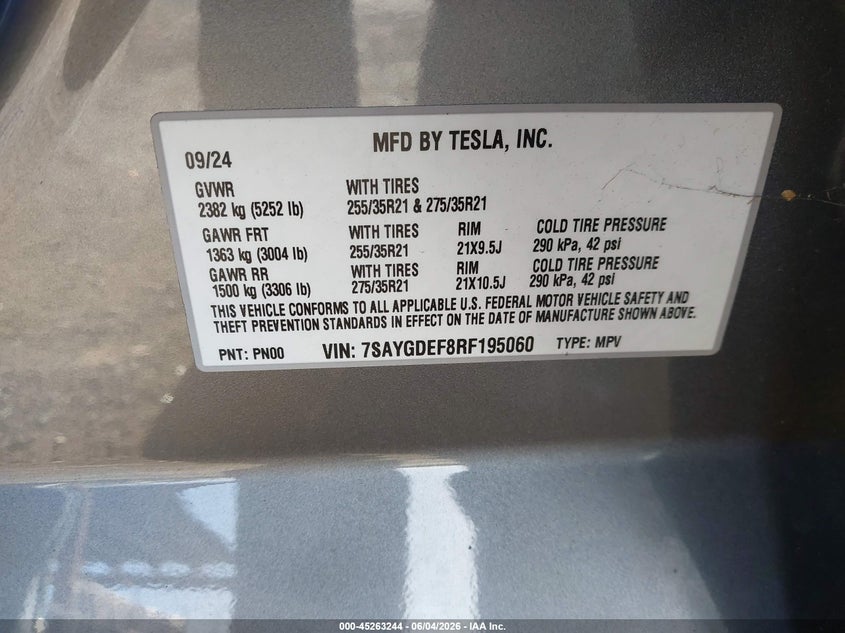 2024 Tesla Model y VIN 7SAYGDEF8RF195060 IAAI salvage auction — LEFT REAR, Salvage Title, sold $11,000 on 2026-07-30 (photo 9)