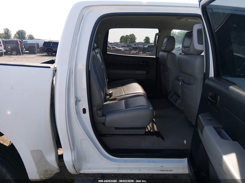 2011 Toyota Tundra VIN 5TFDW5F14BX163970 IAAI salvage auction — REAR END, Clear (Arkansas), sold $3,000 on 2026-07-29 (photo 8)