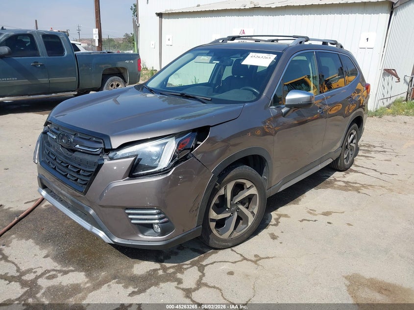 2022 Subaru Forester VIN JF2SKARC9NH450066 IAAI salvage auction — LEFT FRONT, Salvage Title, sold $1,550 on 2026-07-21 (photo 2)