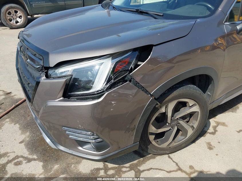 2022 Subaru Forester VIN JF2SKARC9NH450066 IAAI salvage auction — LEFT FRONT, Salvage Title, sold $1,550 on 2026-07-21 (photo 6)