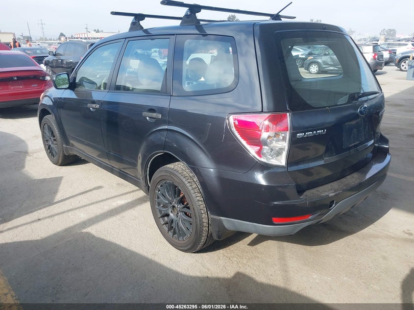 2009 Subaru Forester VIN JF2SH61639H773469 IAAI salvage auction — RIGHT SIDE, Salvage (California), sold $825 on 2026-07-15 (photo 3)