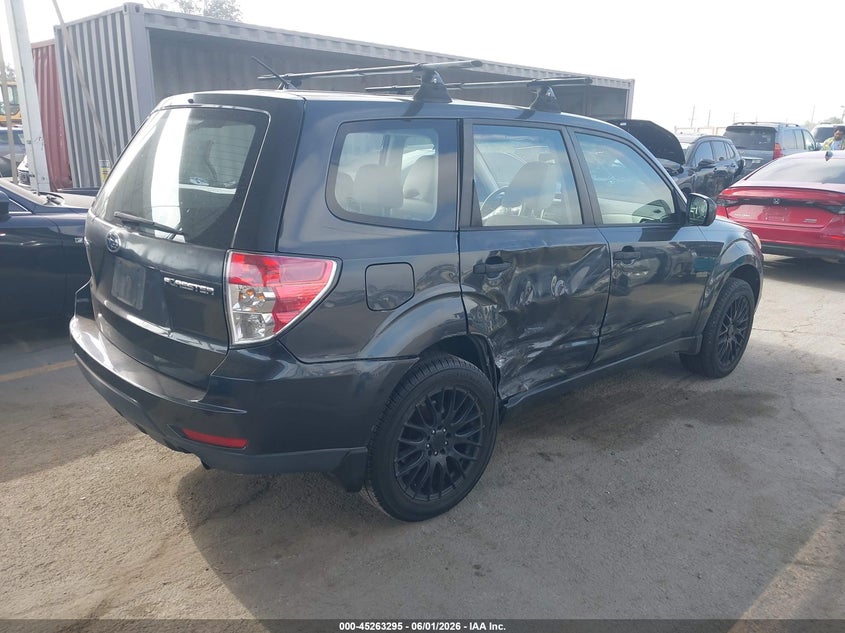 2009 Subaru Forester VIN JF2SH61639H773469 IAAI salvage auction — RIGHT SIDE, Salvage (California), sold $825 on 2026-07-15 (photo 4)