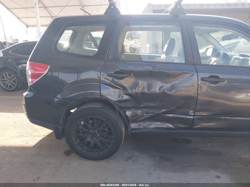 2009 Subaru Forester VIN JF2SH61639H773469 IAAI salvage auction — RIGHT SIDE, Salvage (California), sold $825 on 2026-07-15 (photo 6)