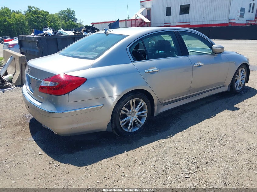 2013 Hyundai Genesis VIN KMHGC4DD0DU213406 IAAI salvage auction — FRONT END, Salvage Title, sold $925 on 2026-07-10 (photo 4)