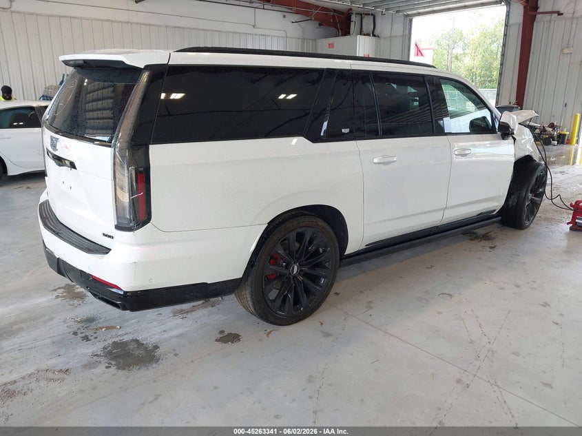 2025 Cadillac Escalade esv VIN 1GYS9RRL4SR237759 IAAI salvage auction — FRONT END, Salvage Title, sold $53,000 on 2026-07-20 (photo 4)