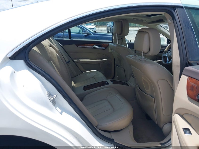 2014 Mercedes-benz VIN WDDLJ7DB6EA120908 IAAI salvage auction — FRONT & REAR, Salvage (North Carolina), sold $1,650 on 2026-08-06 (photo 8)