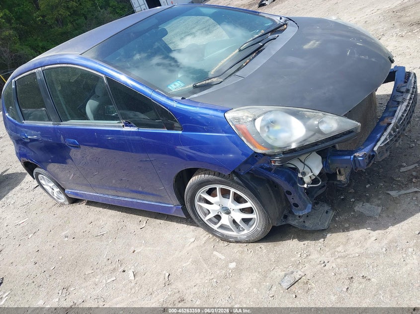2010 Honda Fit VIN JHMGE8H26AS012047 IAAI salvage auction — NORMAL WEAR, Clear (Massachusetts), sold $200 on 2026-07-14 (photo 1)