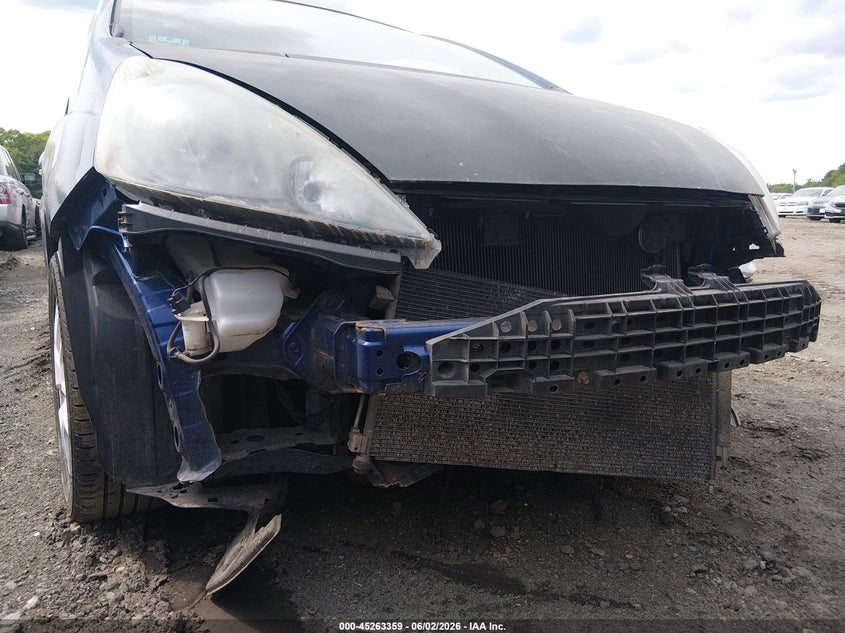 2010 Honda Fit VIN JHMGE8H26AS012047 IAAI salvage auction — NORMAL WEAR, Clear (Massachusetts), sold $200 on 2026-07-14 (photo 6)