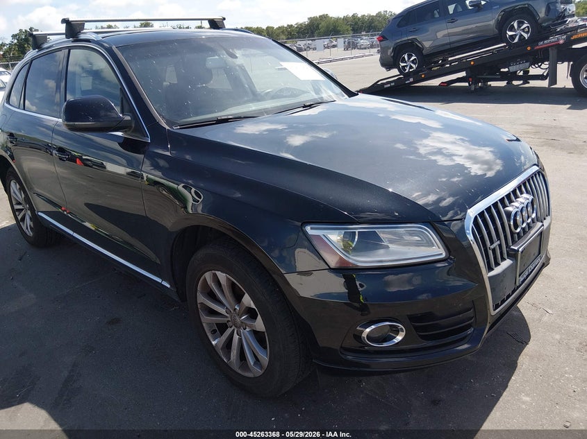 2014 Audi Q5 VIN WA1CFAFP2EA067152 IAAI salvage auction — NORMAL WEAR, Clear (Florida), sold $1,600 on 2026-07-13 (photo 1)