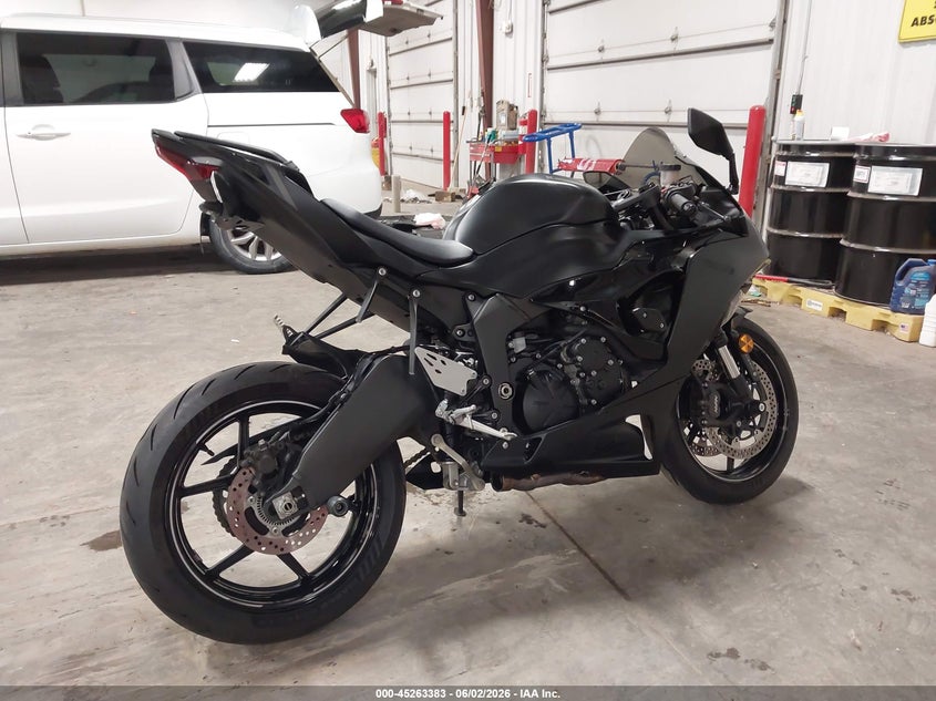 2024 Kawasaki Zx VIN JKBZXJJ10RA000108 IAAI salvage auction — FRONT END, Salvage Title, sold $5,100 on 2026-07-07 (photo 4)
