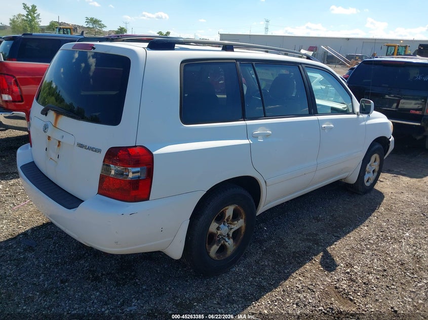 2005 Toyota Highlander VIN JTEGD21A750119480 IAAI salvage auction — NORMAL WEAR, Clear (Illinois), sold $425 on 2026-07-22 (photo 4)