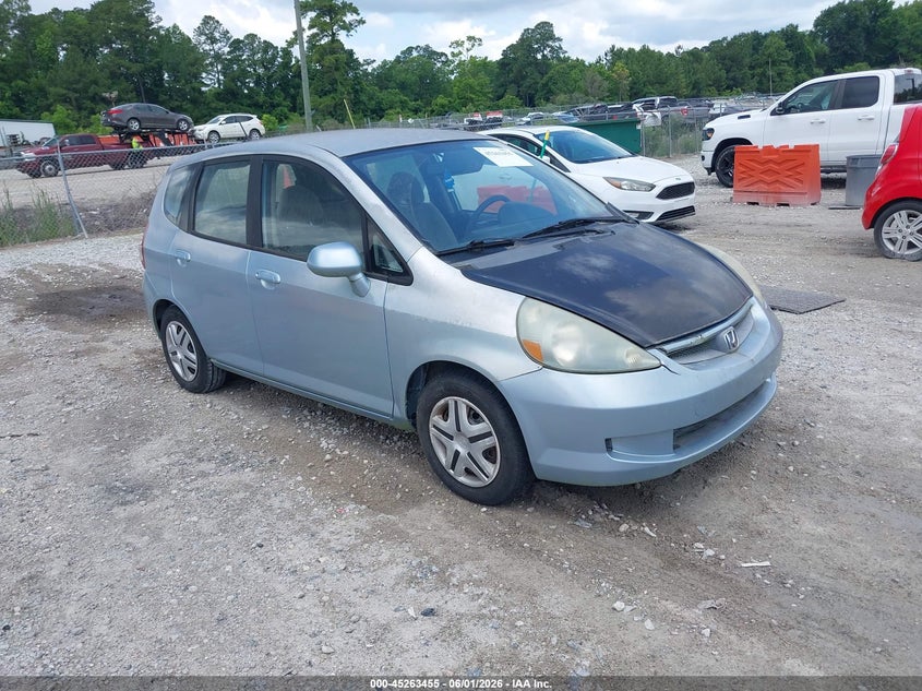 2007 Honda Fit VIN JHMGD38497S020384 IAAI salvage auction — NORMAL WEAR, Clear-Dealer Only (North Carolina), sold $300 on 2026-07-14 (photo 1)