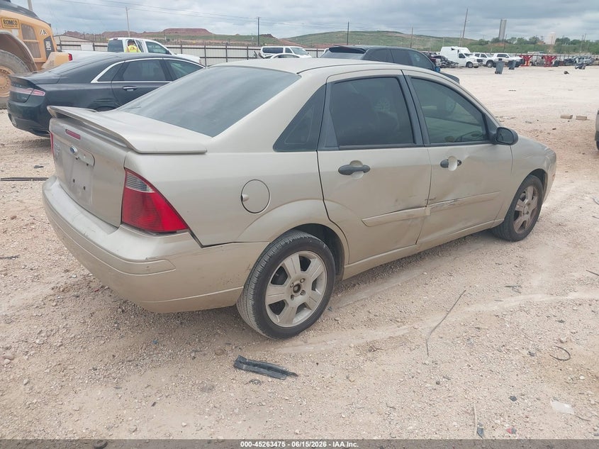 2007 Ford Focus VIN 1FAFP34N47W330492 IAAI salvage auction — SIDE, Salvage (Texas), sold $400 on 2026-07-09 (photo 4)