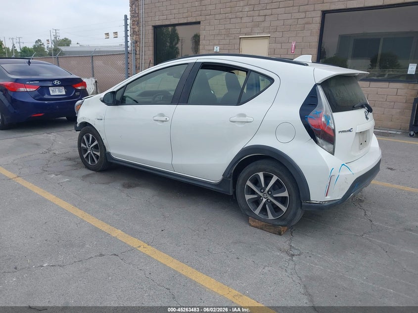 2018 Toyota Prius c VIN JTDKDTB35J1600448 IAAI salvage auction — FRONT END, Salvage Title, sold $3,000 on 2026-07-08 (photo 3)