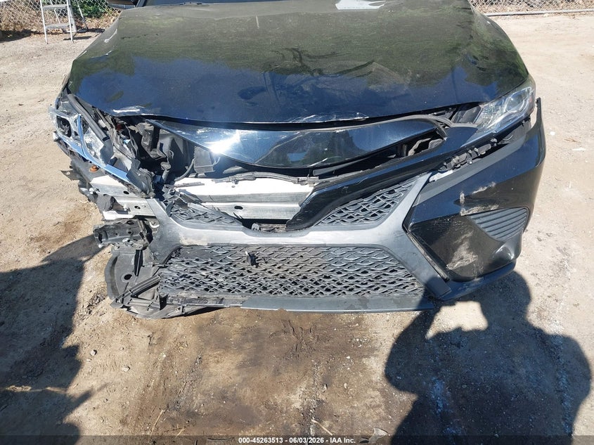 2018 Toyota Camry VIN 4T1B11HK9JU600331 IAAI salvage auction — FRONT & REAR, Salvage - 75% Or Less (Maryland), sold $3,900 on 2026-08-01 (photo 6)