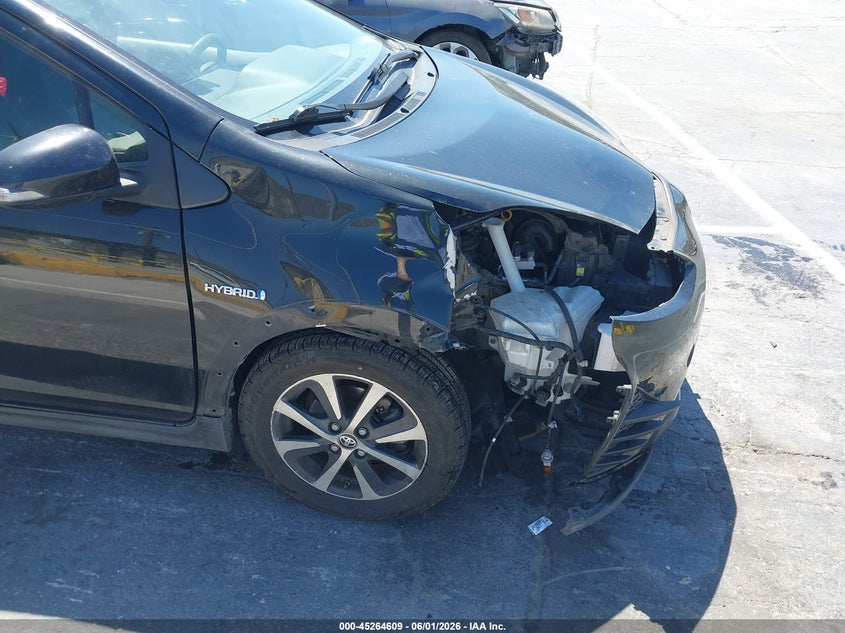 2018 Toyota Prius c VIN JTDKDTB31J1601709 IAAI salvage auction — RIGHT FRONT, Clear (Wisconsin), sold $3,875 on 2026-07-29 (photo 6)