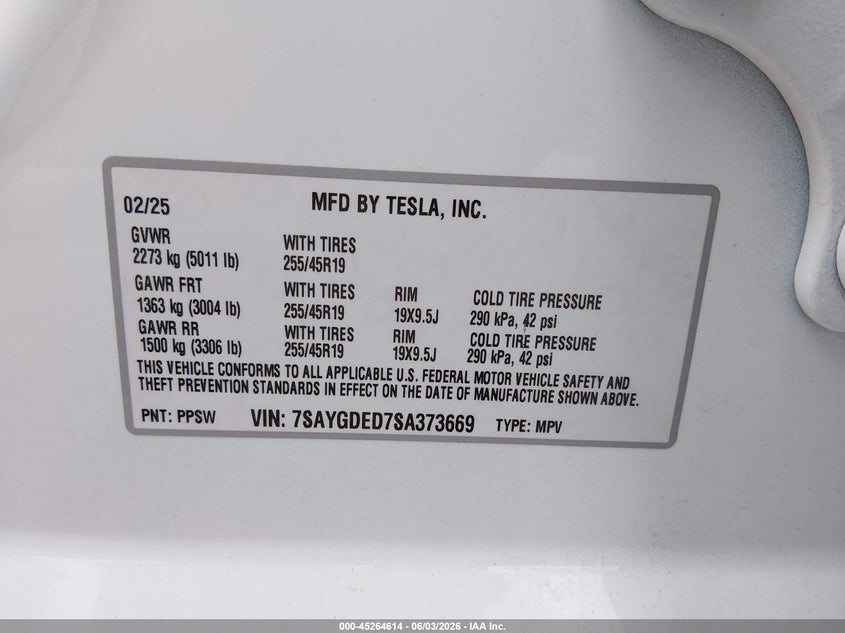 2025 Tesla Model y VIN 7SAYGDED7SA373669 IAAI salvage auction — HAIL, Salvage Title, sold $12,700 on 2026-07-30 (photo 9)