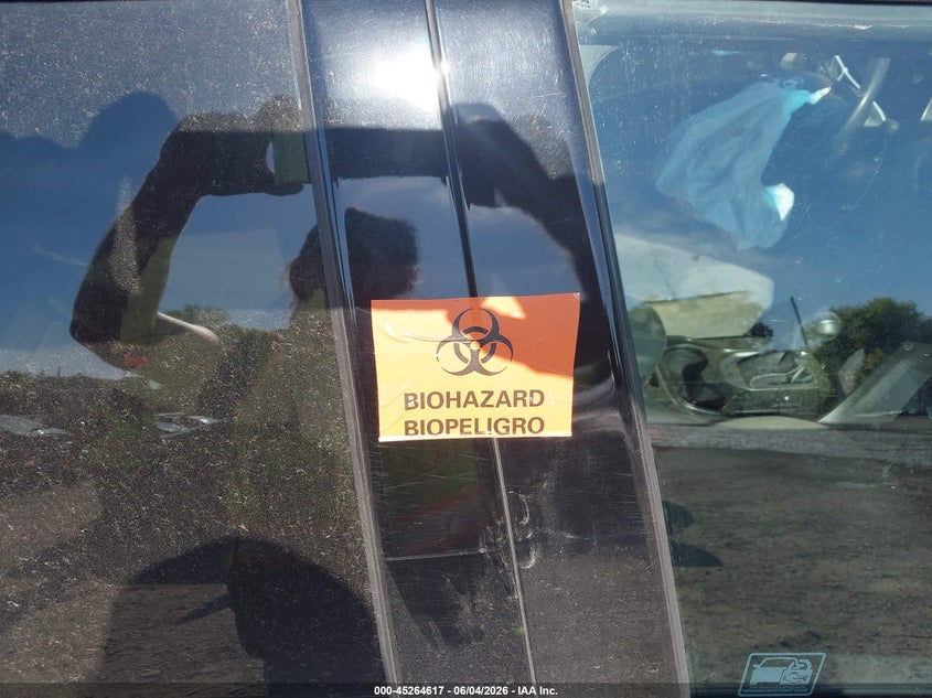 2015 Hyundai Santa fe VIN 5XYZUDLB8FG244580 IAAI salvage auction — BIOHAZARD/CHEMICAL, Salvage Title, sold $525 on 2026-08-02 (photo 8)