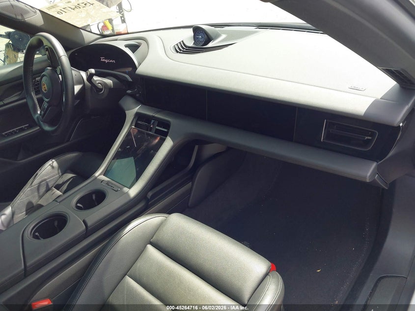 2020 Porsche Taycan VIN WP0AB2Y15LSA50153 IAAI salvage auction — SIDE, Salvage Title, sold $21,900 on 2026-08-09 (photo 5)