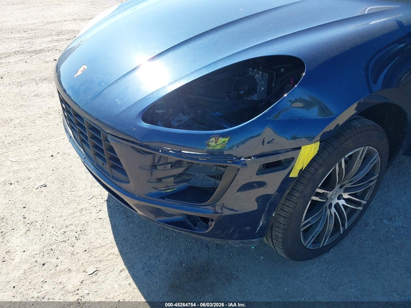 2015 Porsche Macan VIN WP1AB2A51FLB55179 IAAI salvage auction — LEFT FRONT, Salvage (Massachusetts), sold $3,100 on 2026-08-07 (photo 6)
