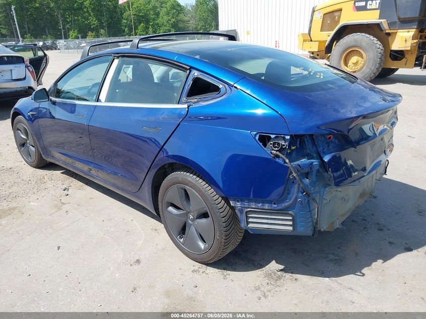 2019 Tesla Model 3 VIN 5YJ3E1EB8KF497561 IAAI salvage auction — REAR END, Salvage Title, sold $4,050 on 2026-07-16 (photo 3)
