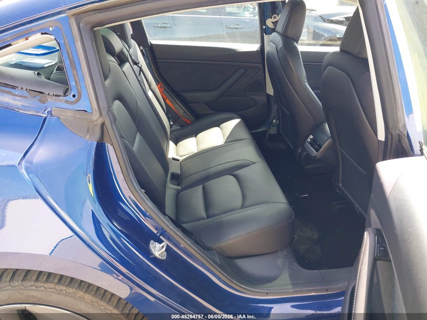 2019 Tesla Model 3 VIN 5YJ3E1EB8KF497561 IAAI salvage auction — REAR END, Salvage Title, sold $4,050 on 2026-07-16 (photo 8)