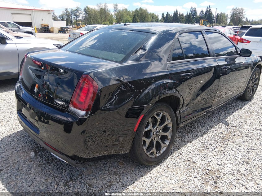 2015 Chrysler 300 VIN 2C3CCAGG3FH787046 IAAI salvage auction — REAR END, Salvage Title, sold $2,650 on 2026-08-01 (photo 4)