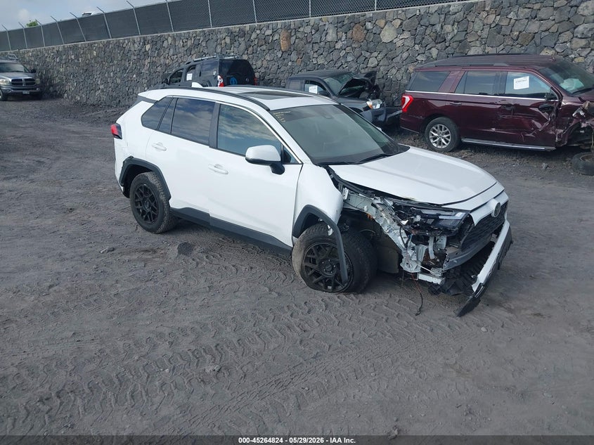 2023 Toyota Rav 4 VIN JTMW1RFV3PD105780 IAAI salvage auction — RIGHT SIDE, Salvage Title, sold $2,475 on 2026-07-28 (photo 1)